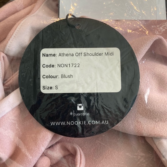 Nookie Athena Off Shoulder Midi Blush - Picture 3 of 5